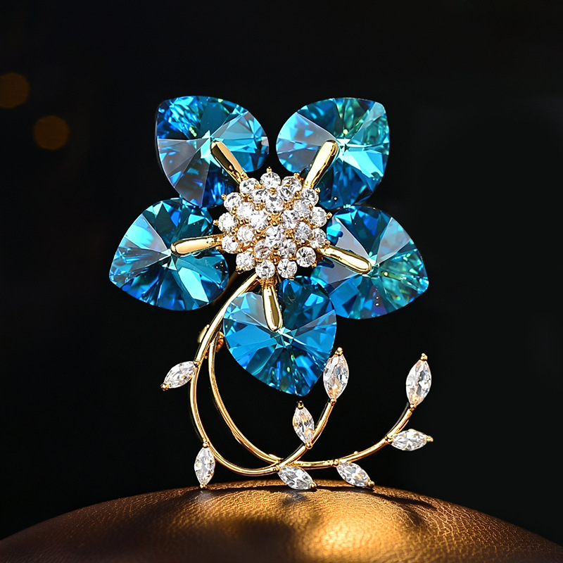 New Heavy Industry Luxury Zirc - đánh giá và giá Men Accessories Bouquet