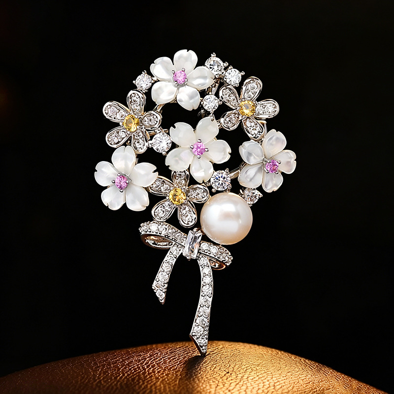 New Heavy Industry Luxury Zirc - đánh giá và giá Men Accessories Bouquet