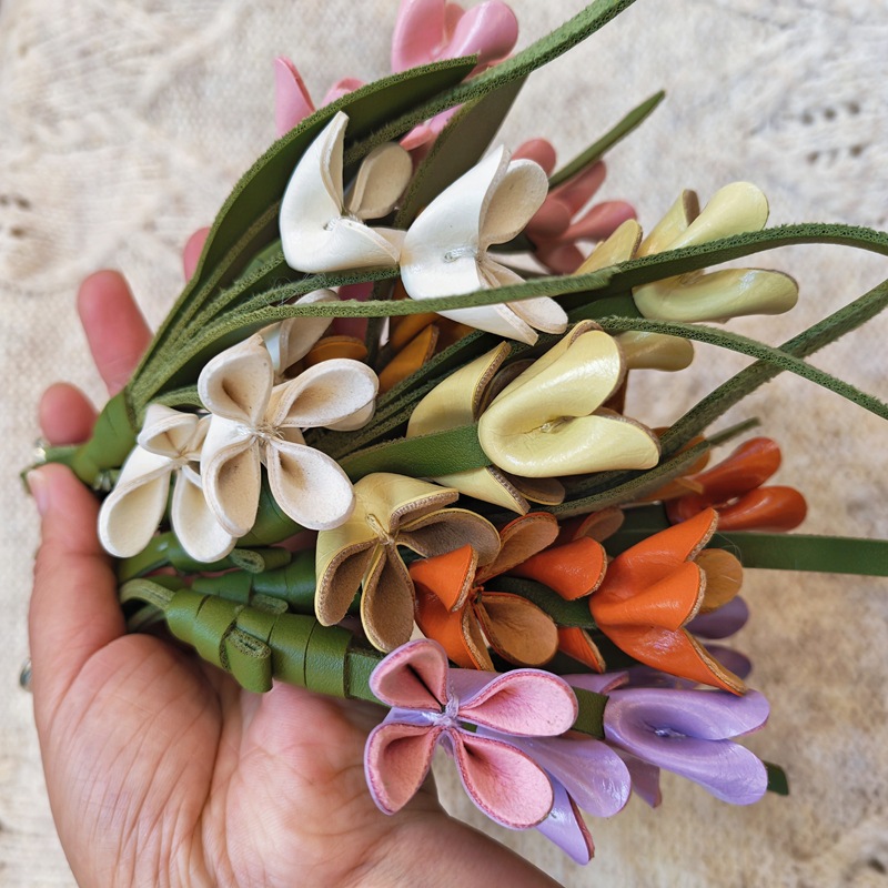 Handmade Tulip Bouquet Leather - đánh giá và giá Men Accessories Bouquet